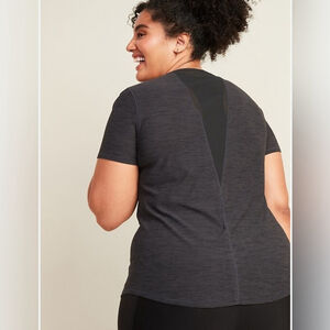 Old Navy Breathe ON heathered gray Plus-Size Mesh-Back Performance Tee size 2X
